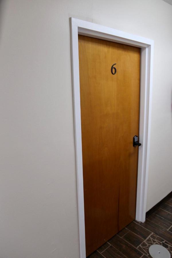 Pineville Pine Mountain Inn מראה חיצוני תמונה
